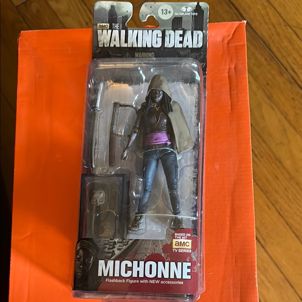 Walking Dead Michonne Action Figure with Katana